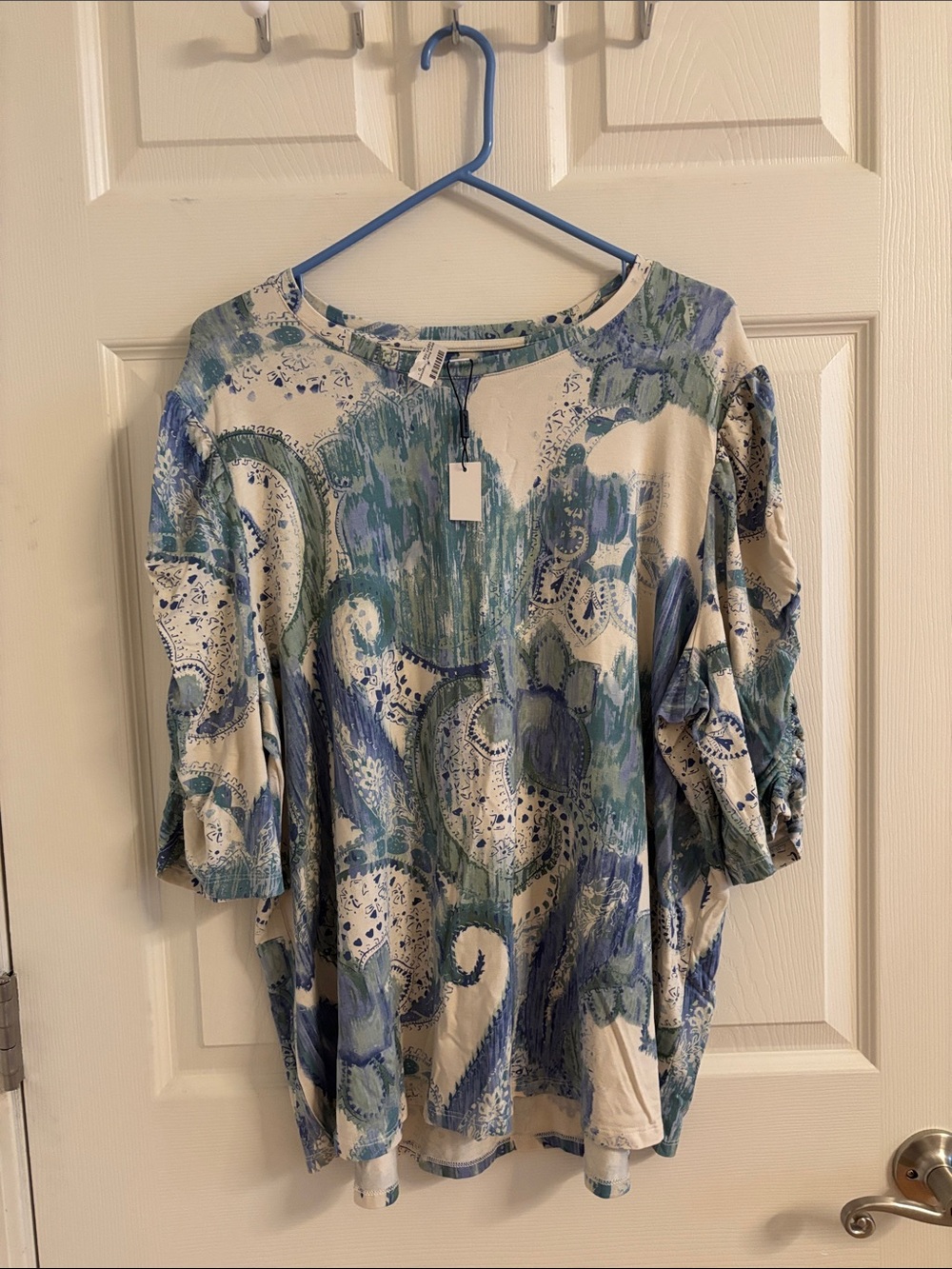 Chico's Blue & Cream Paisley-Print Tunic Top